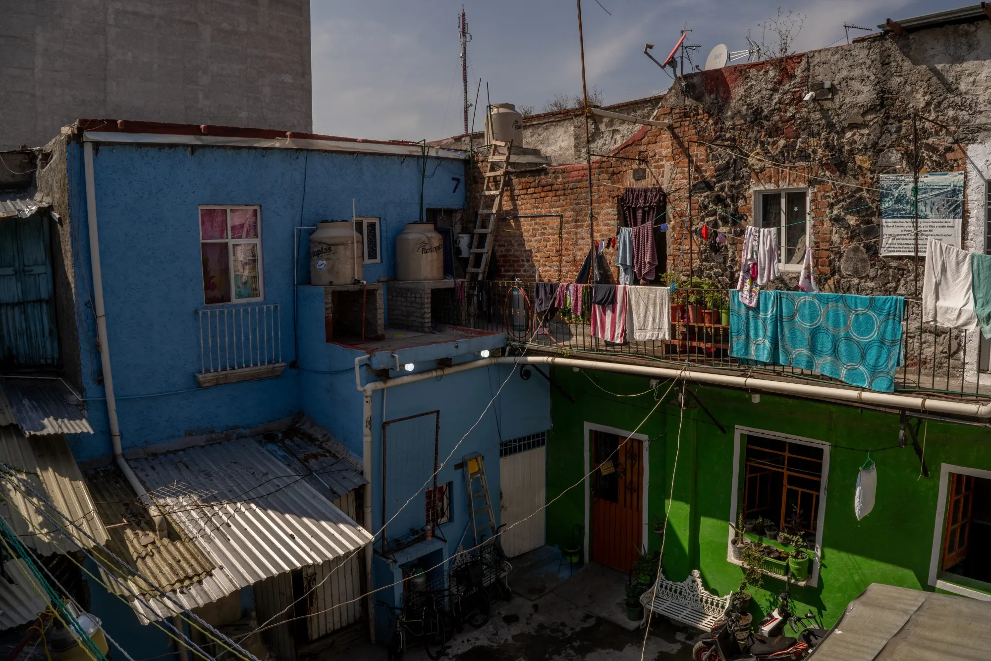 Mexico City Explained: How History Shaped Its Neighborhoods - изображение 4